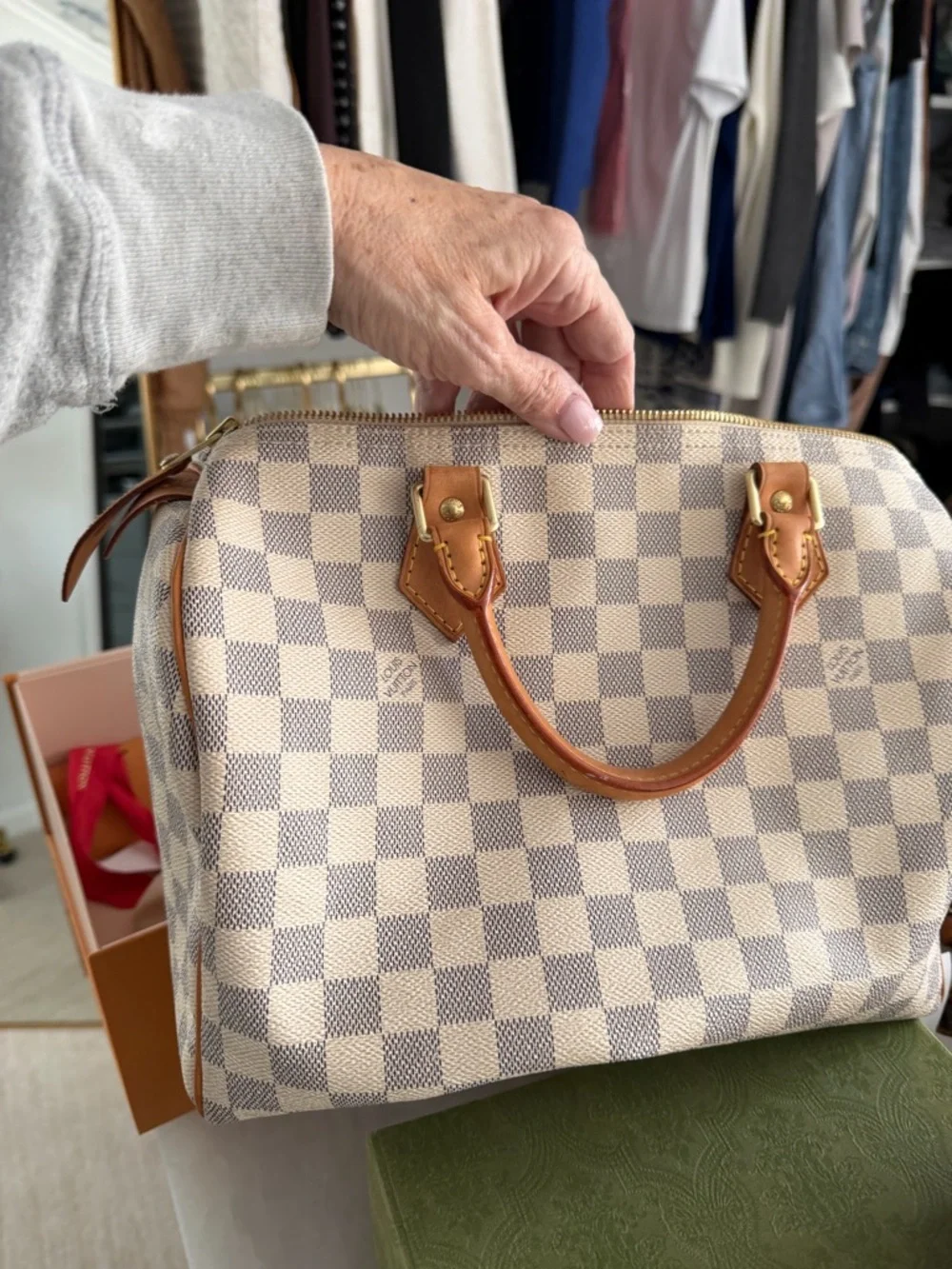 Louis Vuitton Damier Azur speedy 30 in Beige and Tan - Picture 6 of 16